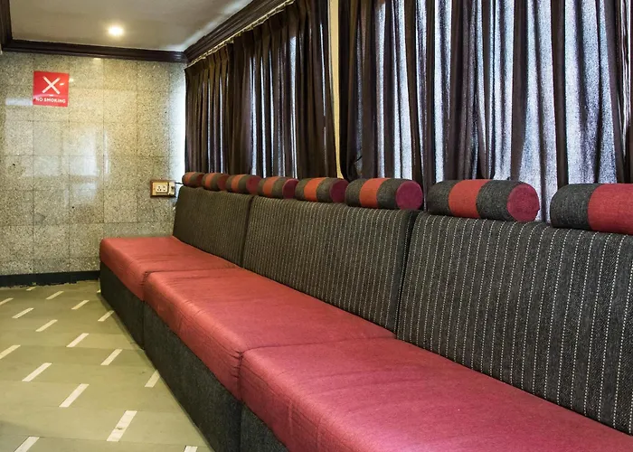 Oyo 2760 Hotel Chanakya