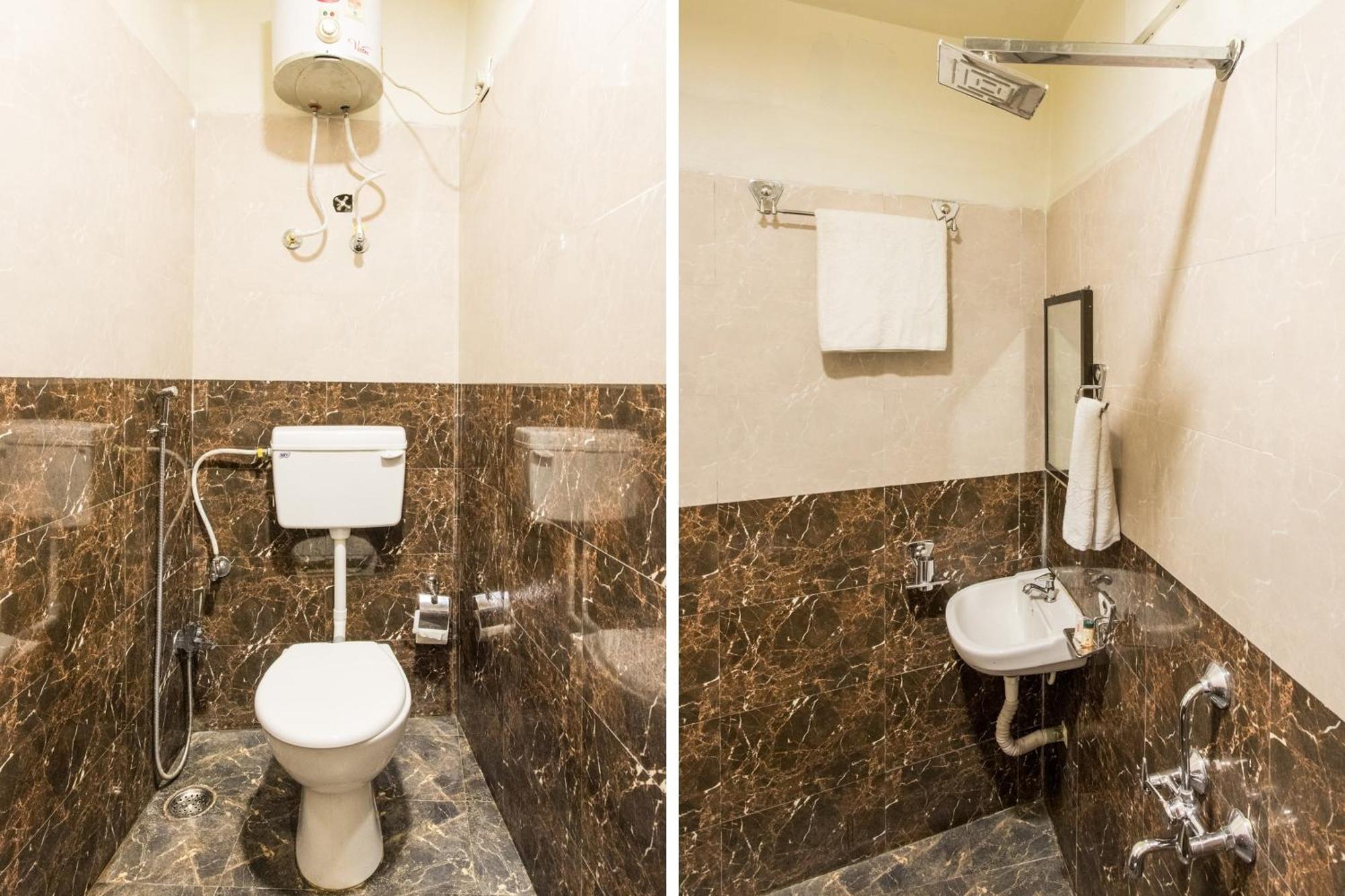 Oyo 2760 Chanakya Indore