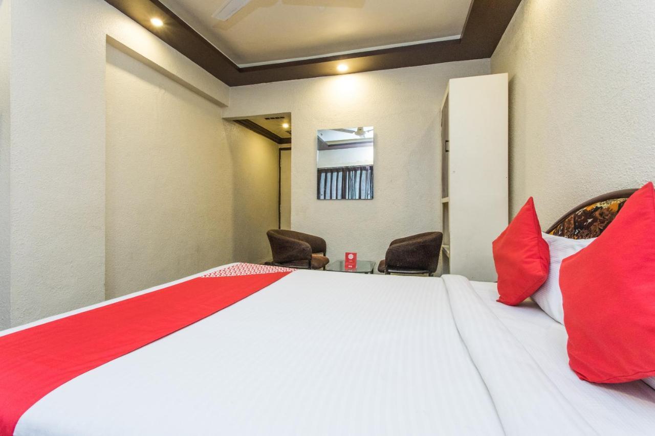 Hotel Oyo 2760 Chanakya Indore